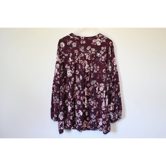 Torrid Floral Relaxed Lace Challis Tunic Blouse Purple Top Plus Size 3 3X H14847 - Picture 9 of 13